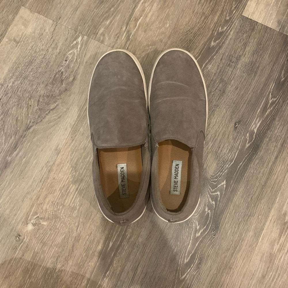 Steve Madden grey women’s shoes